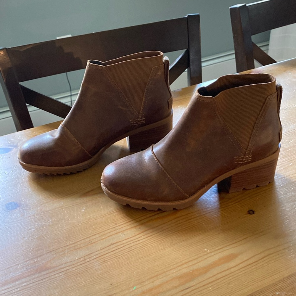 Sorel boots.